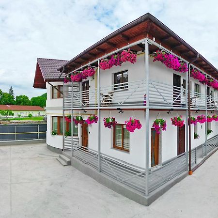 Vaias Aparts Târgu Neamţ Bagian luar foto