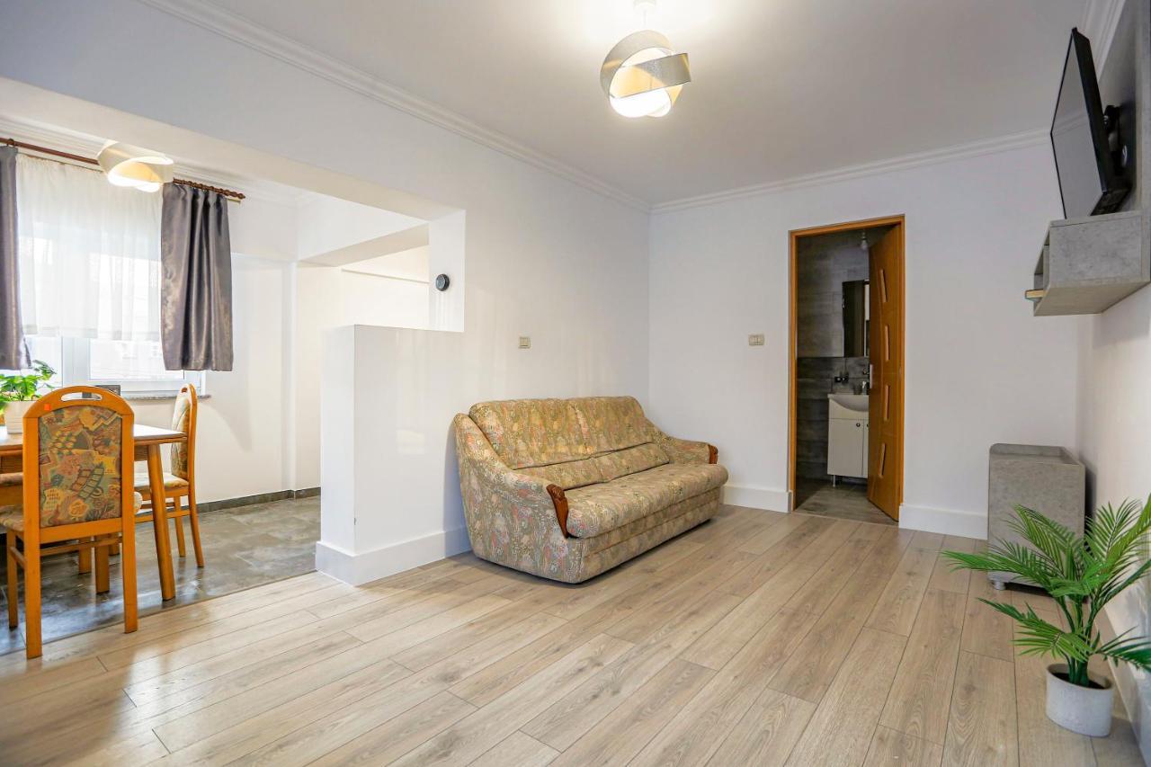 Vaias Aparts Târgu Neamţ Bagian luar foto