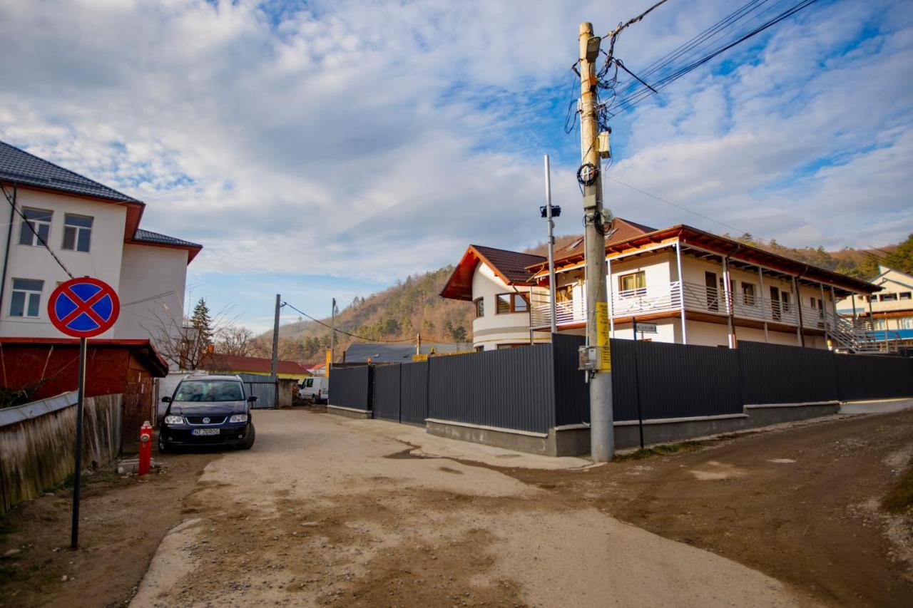 Vaias Aparts Târgu Neamţ Bagian luar foto